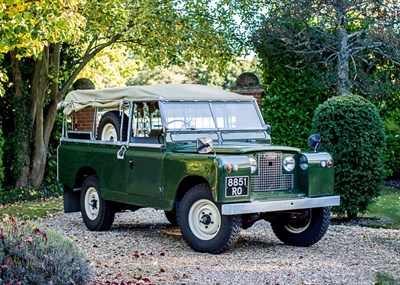 Lot 256 - 1961 Land Rover  Series II 109