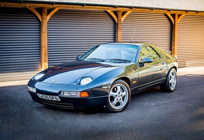 Lot 229 - 1994 Porsche  928 GTS Auto