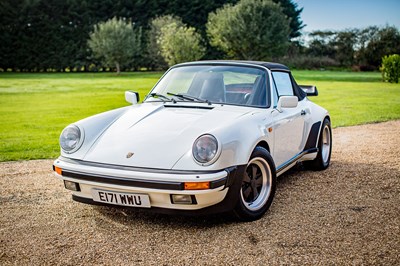 Lot 236 - 1998 Porsche 911/930 Carrera