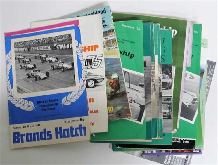Lot 7 - A large collection of motor racing programmes,