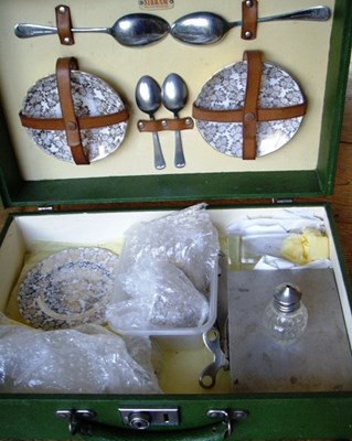 Lot 179 - A two person picnic set