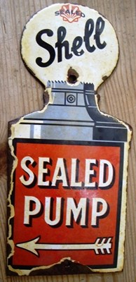 Lot 180 - A Shell ‘sealed pump’ enamel tin sign