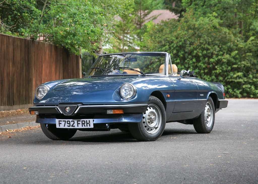 Click for high resolution Lot 105 - 1989 Alfa Romeo Spider