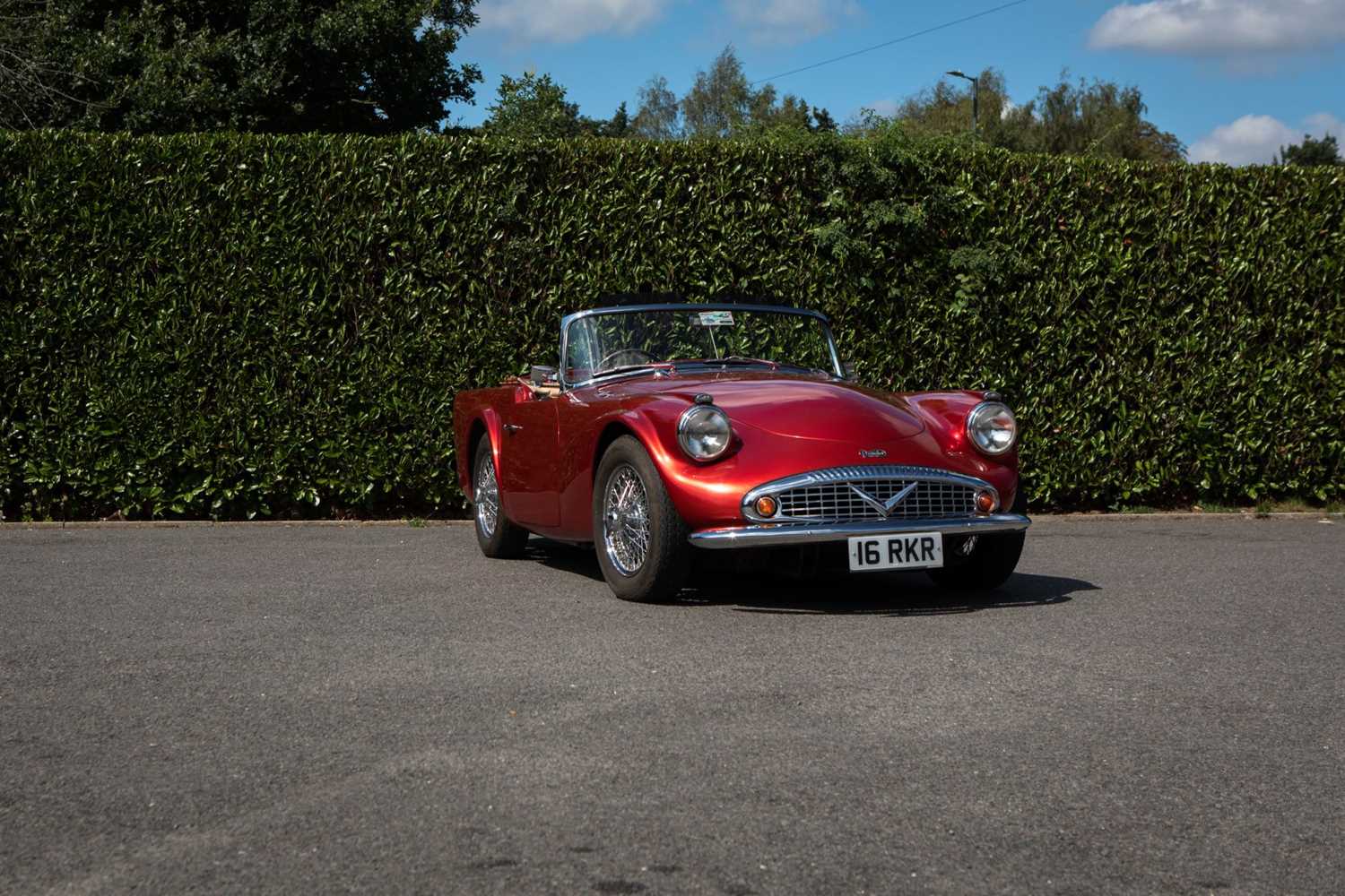 Click for high resolution Lot 196 - 1961 Daimler Dart SP250