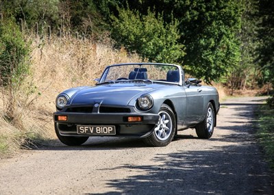 Lot 176 - 1976 MG B Roadster