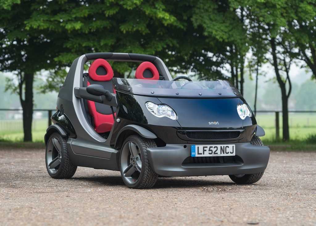 Click for high resolution Lot 151 - 2002 Smart Crossblade