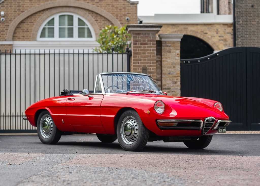 Lot 145 - 1970 Alfa Romeo 1300 Junior Round Tail Spider