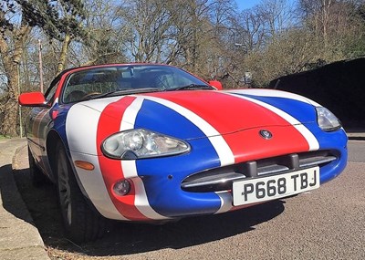 Lot 247 - 1997 Jaguar XK8 Convertible