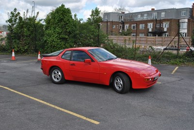 Lot 239 - 1987 Porsche 944