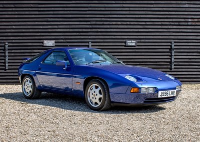 Lot 213 - 1992 Porsche  928 GT