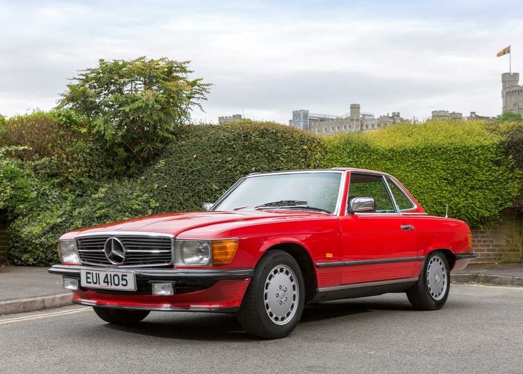 Click for high resolution Lot 125 - 1987 Mercedes-Benz  300 SL Roadster