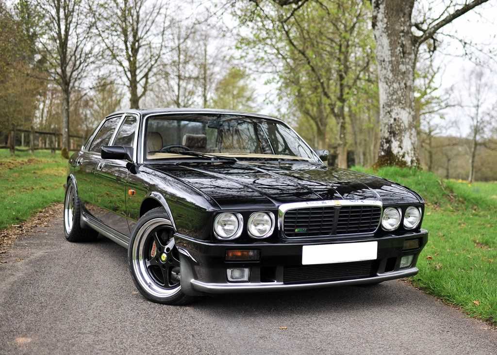 Click for high resolution Lot 182 - 1993 Jaguar Lister  XJ12