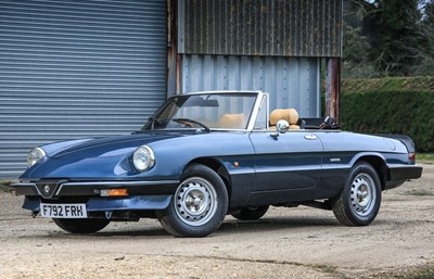 Lot 235 - 1989 Alfa Romeo  Spider