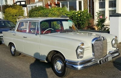 Lot 344 - 1962 Mercedes-Benz  220 SB Fintail