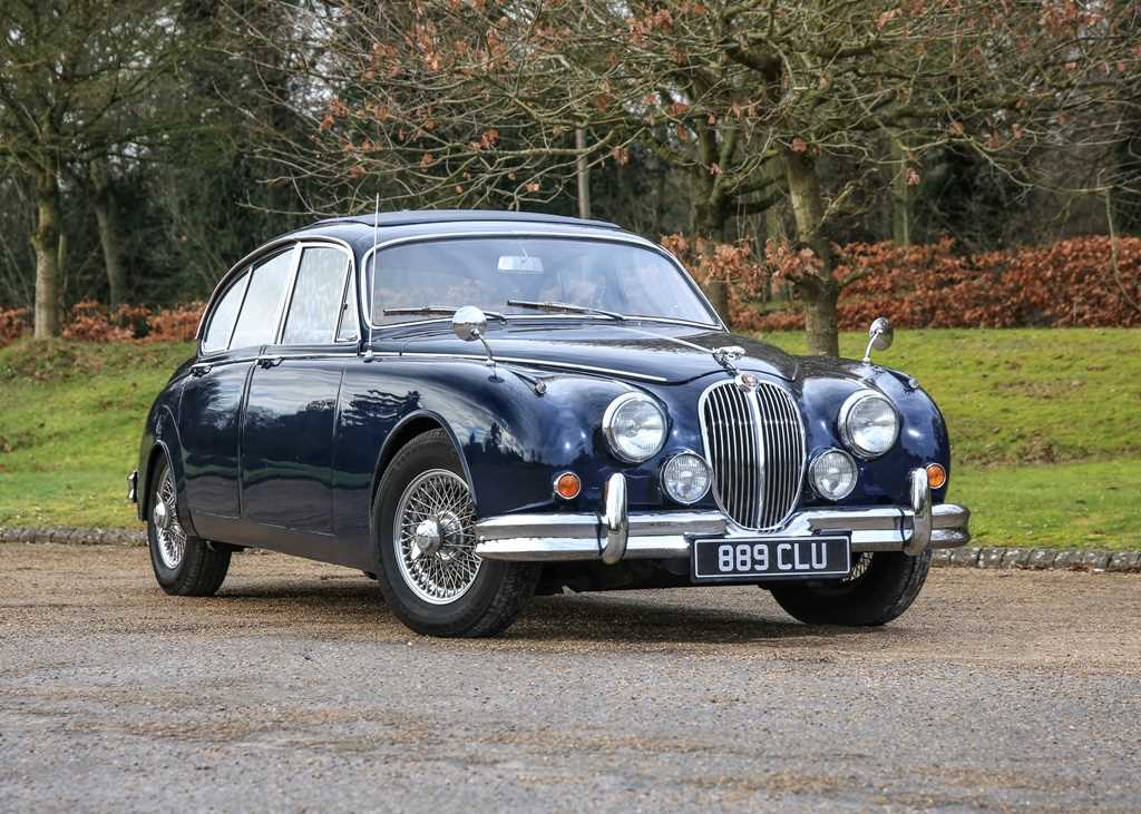 Click for high resolution Lot 216 - 1961 Jaguar Mk. II Saloon (2.4 litre)