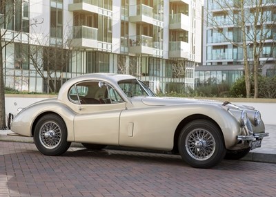 Lot 274 - 1952 Jaguar XK120 Fixedhead Coupé