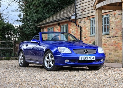 Lot 350 - 2001 Mercedes-Benz SLK 320