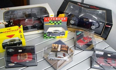 Lot 123 - Aston Martin models