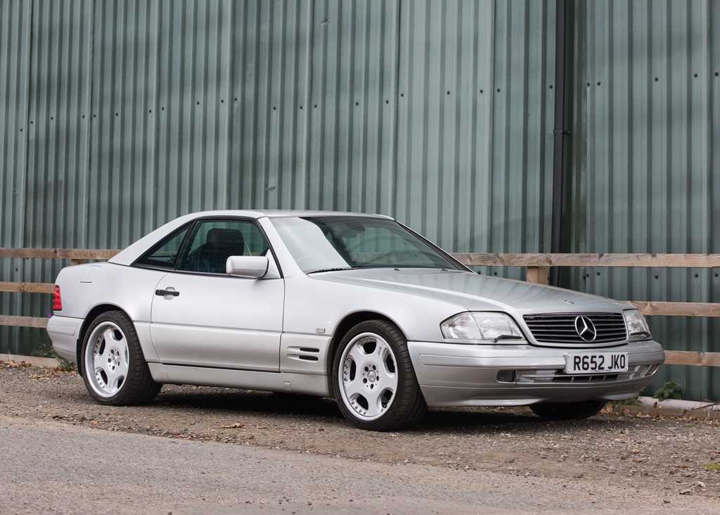 Lot 209 - 1996 Mercedes-Benz E220 Cabriolet