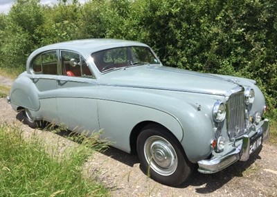 Lot 206 - 1960 Jaguar Mk. IX Saloon