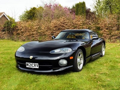 Lot 268 - 1995 Chrysler Viper Venon Roadster