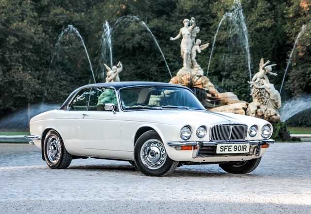 Lot 162 - 1976 Daimler Sovereign Series II Coupé (4.2 litre)