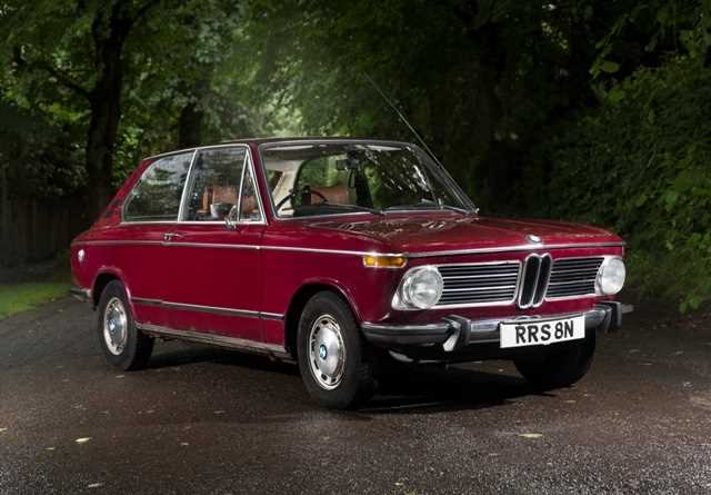 Lot 225 - 1973 BMW 2002 Touring