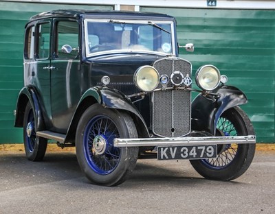 Lot 300 - 1932 Triumph Super Nine Saloon