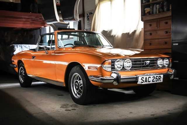 Click for high resolution Lot 327 - 1977 Triumph Stag