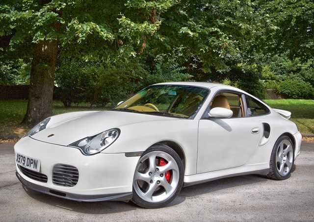 Click for high resolution Lot 319 - 2000 Porsche  911/996 Turbo
