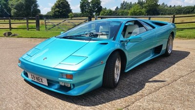 Lot 326 - 1995 Lamborghini Diablo VT