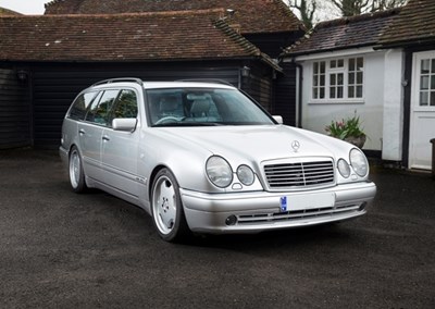 Lot 338 - 1999 Mercedes-Benz E55 AMG