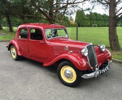 Lot 204 - 1955 Citroen Light 15