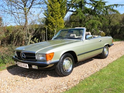 Lot 310 - 1984 Mercedes-Benz 280 SL Roadster